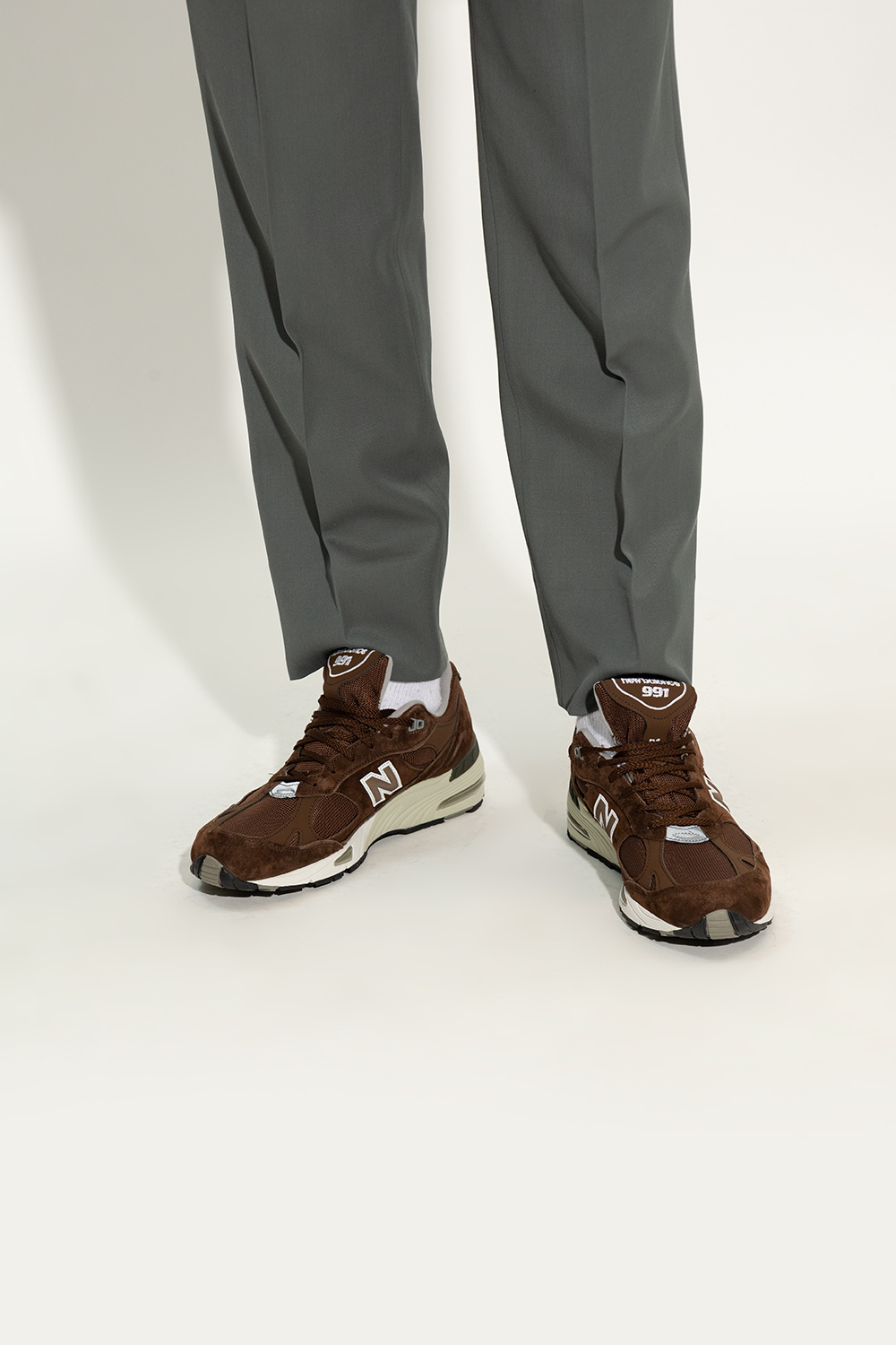 Brown 'M991BGW' sneakers New Balance - Vitkac Canada